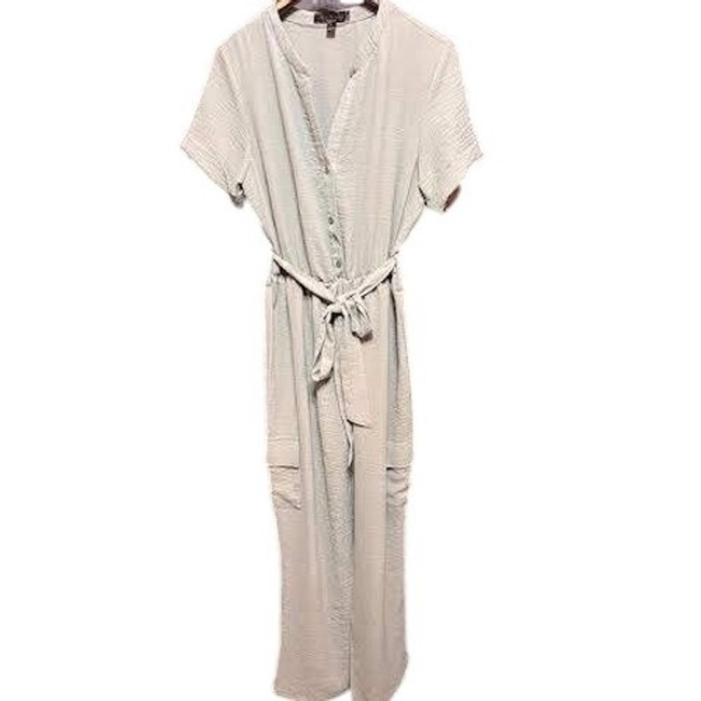 Women's Jumpsuit Casual Button Down Short‎ Sleeve Sage Green belted Size Unknown